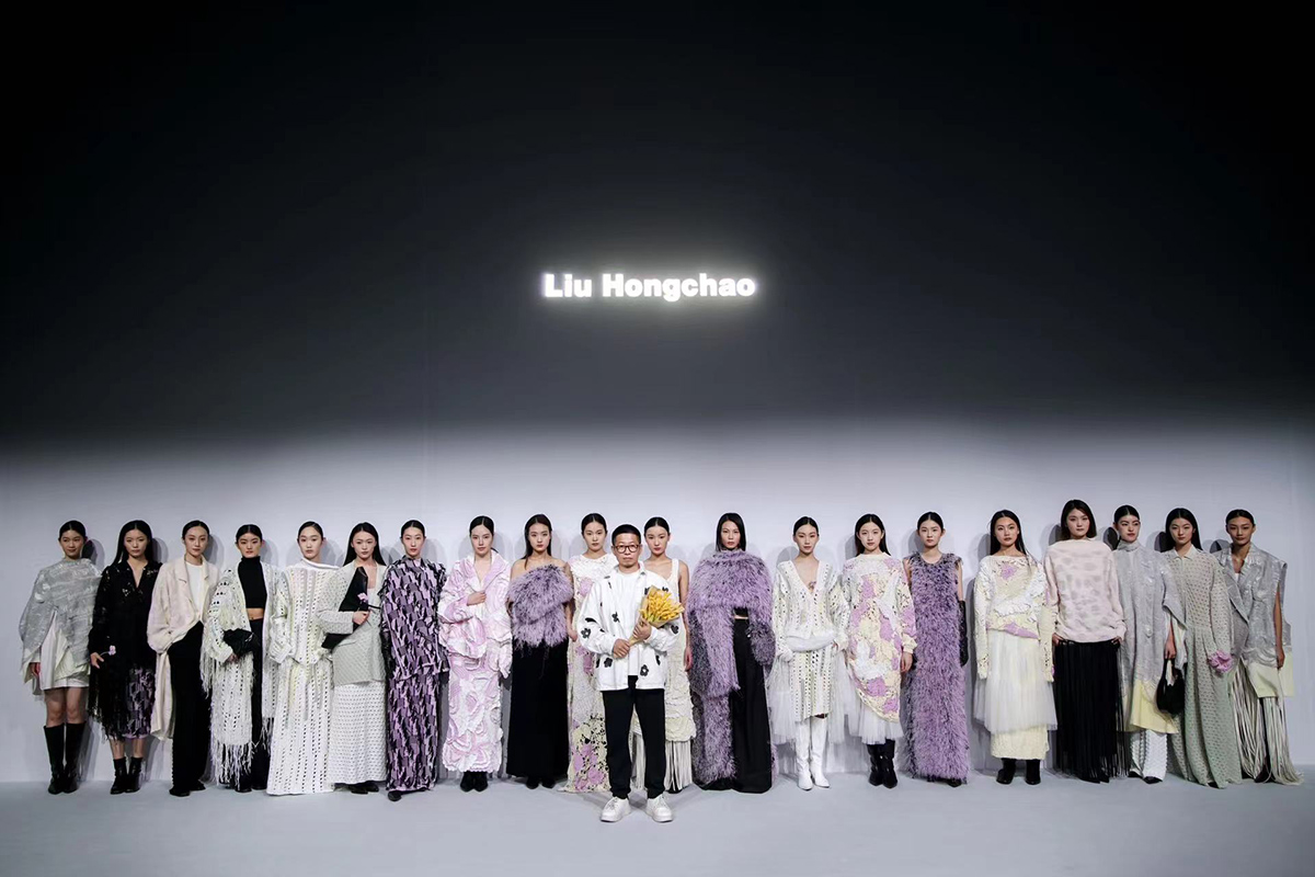 在流动的永恒中深爱自己丨针织品牌Liu Hongchao刘洪超的诗意表达